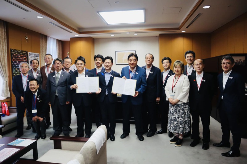 大村愛知県知事と国に要望いたしました