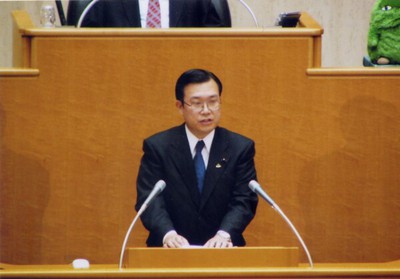 県政の重要課題を質問
